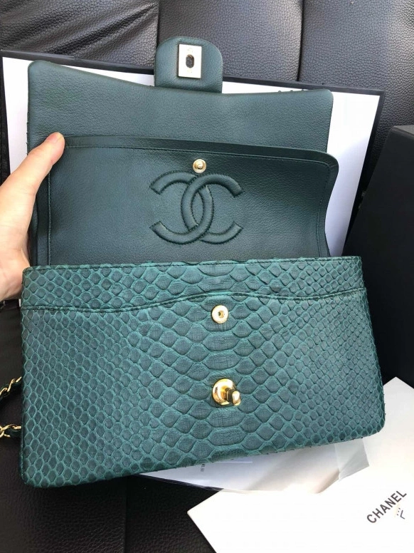 First Bag Ru Flap CHANEL Bag 0810